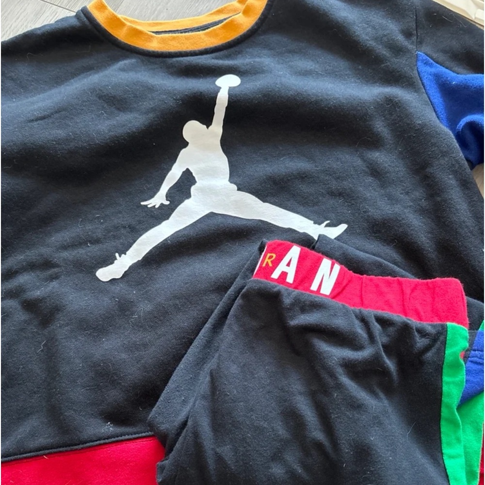 Jordans matching set! Pants and hoodie